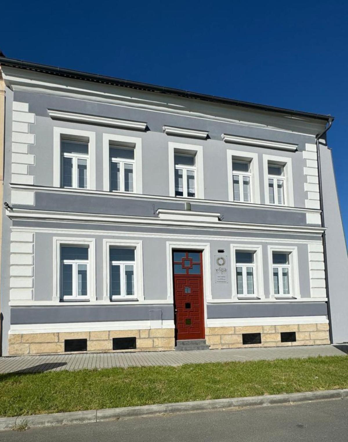 Efipa Glamour Apartments Plzeň Dış mekan fotoğraf