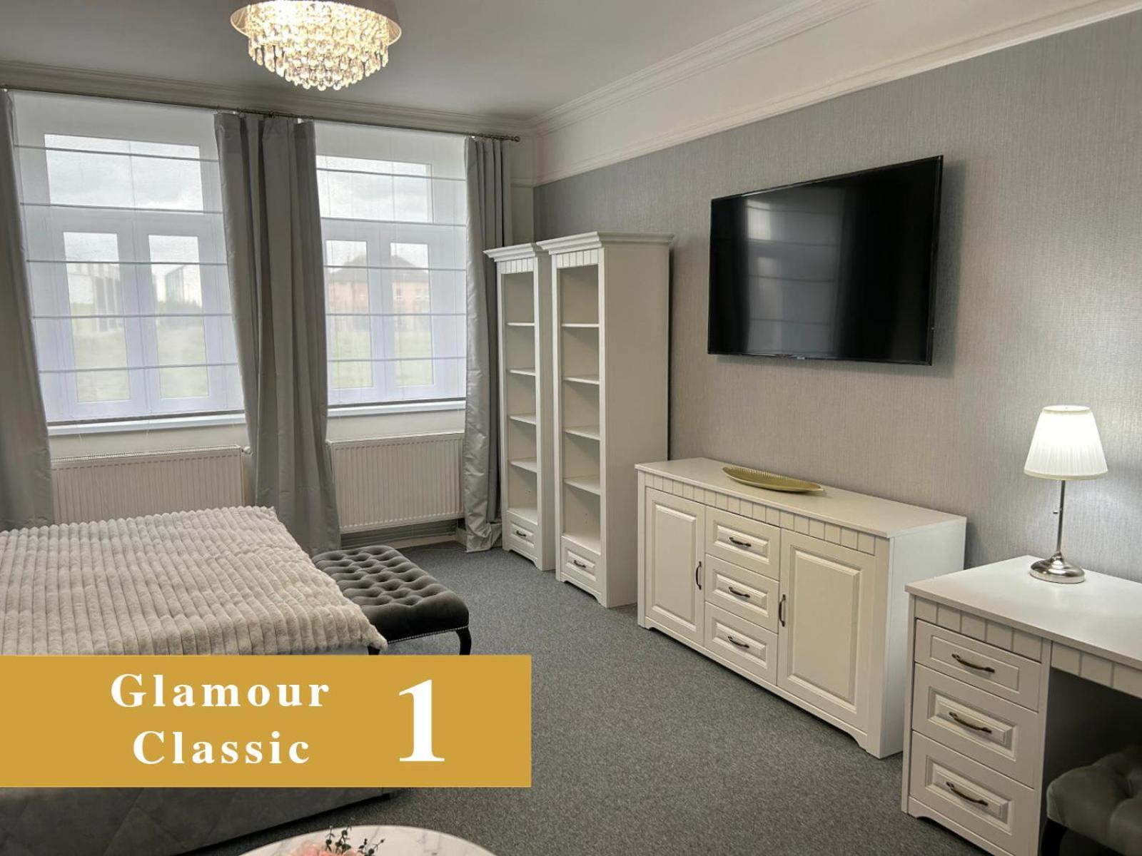 Efipa Glamour Apartments Plzeň Dış mekan fotoğraf