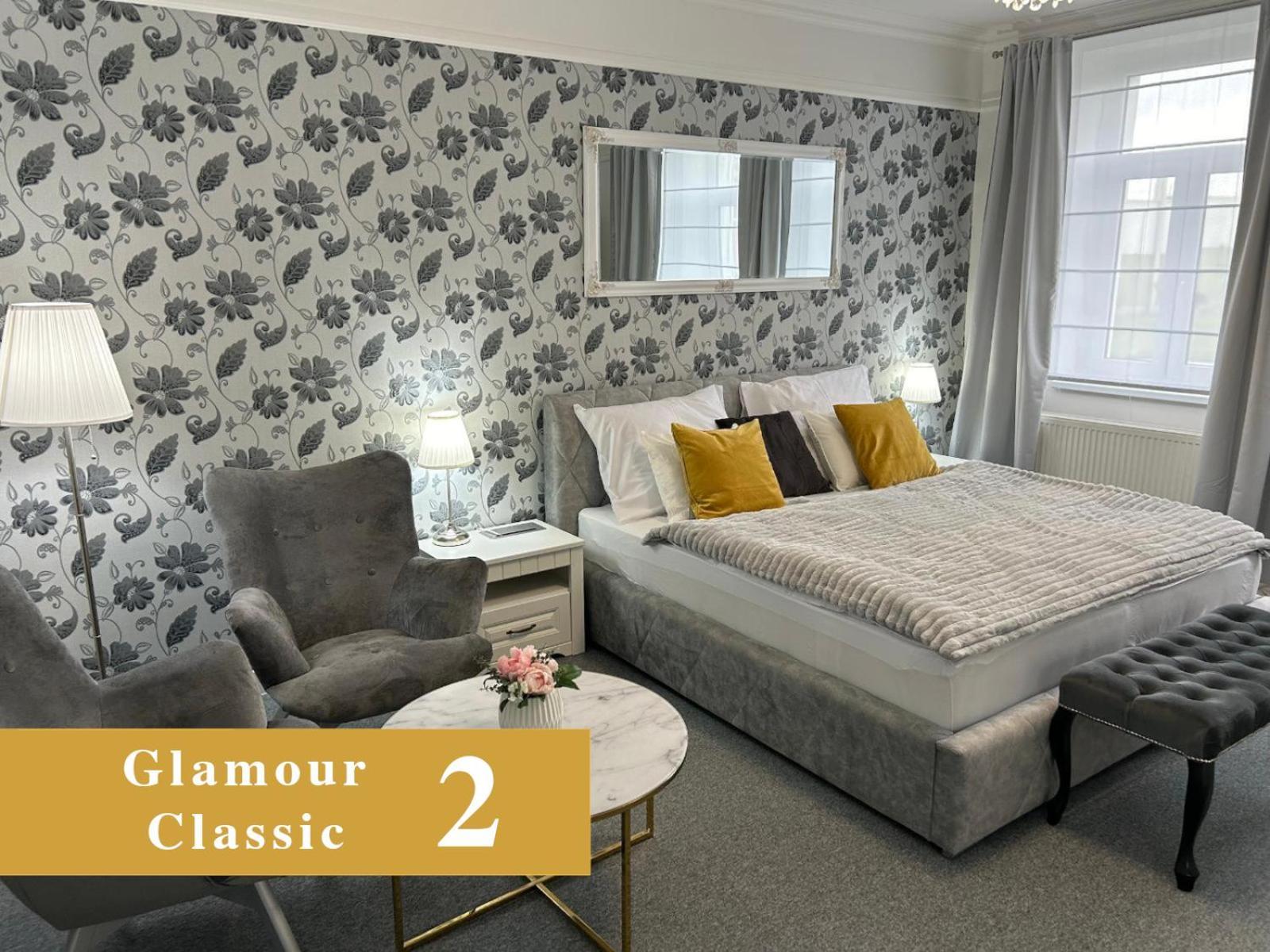 Efipa Glamour Apartments Plzeň Dış mekan fotoğraf