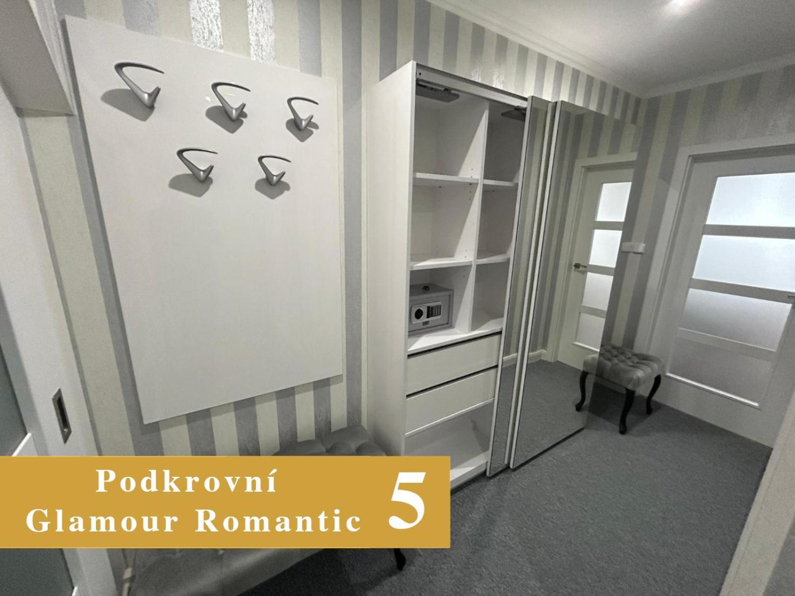 Efipa Glamour Apartments Plzeň Dış mekan fotoğraf