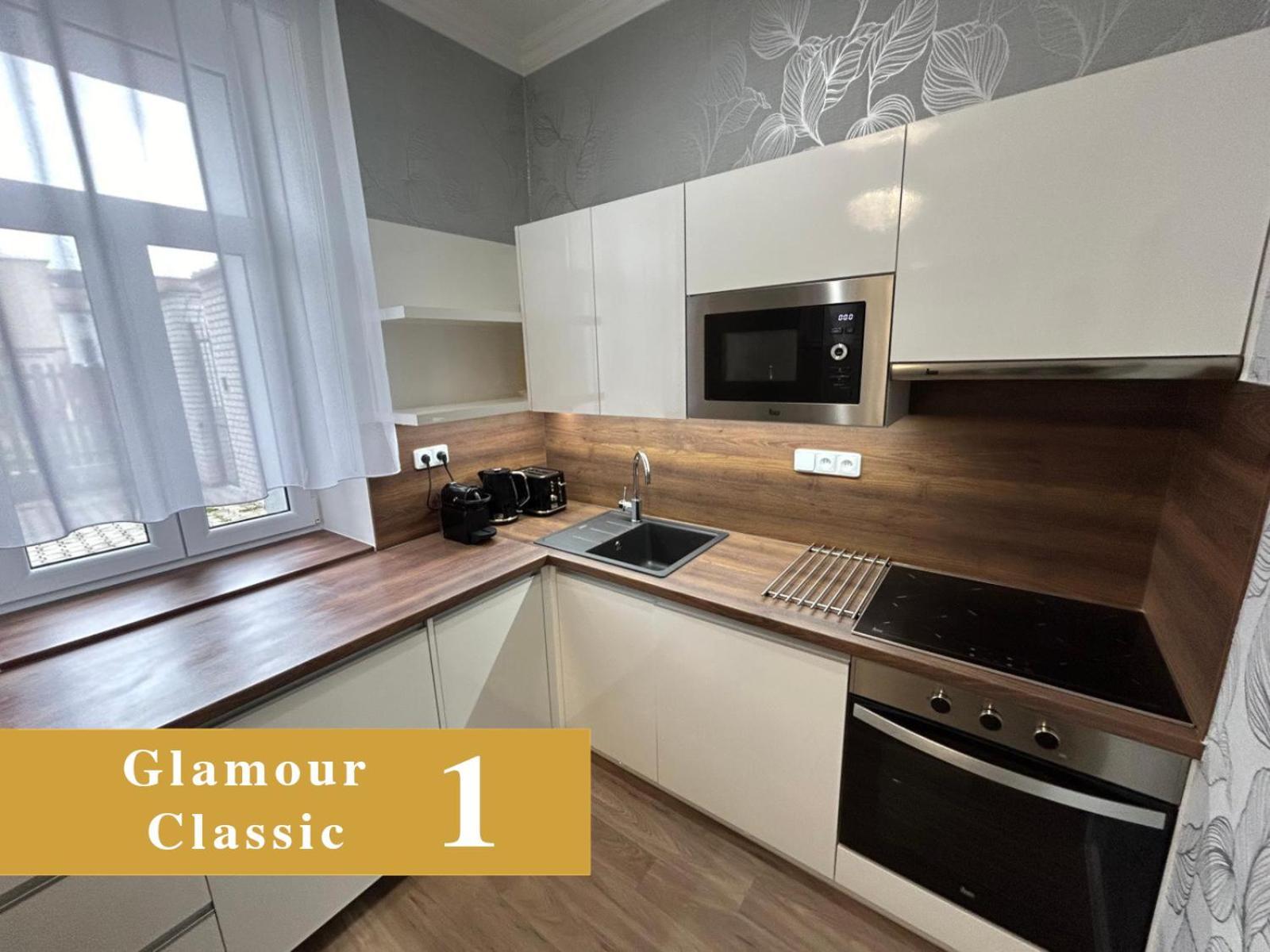 Efipa Glamour Apartments Plzeň Dış mekan fotoğraf