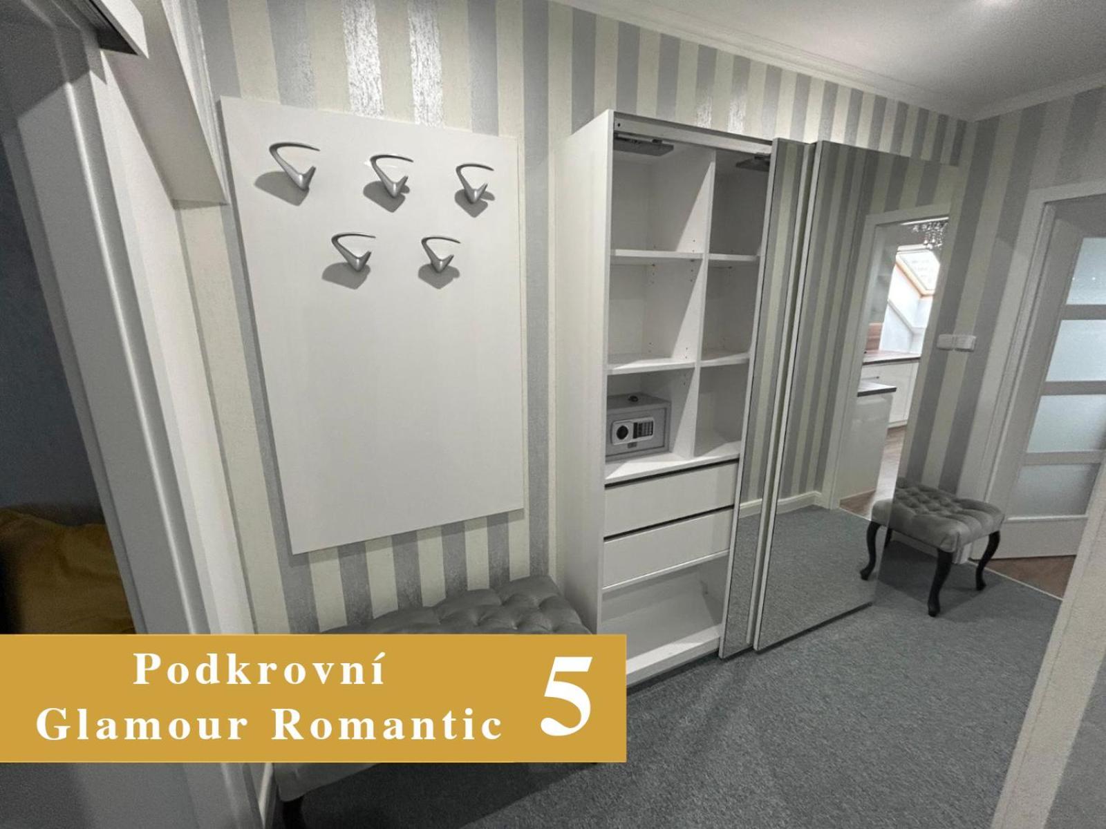 Efipa Glamour Apartments Plzeň Dış mekan fotoğraf