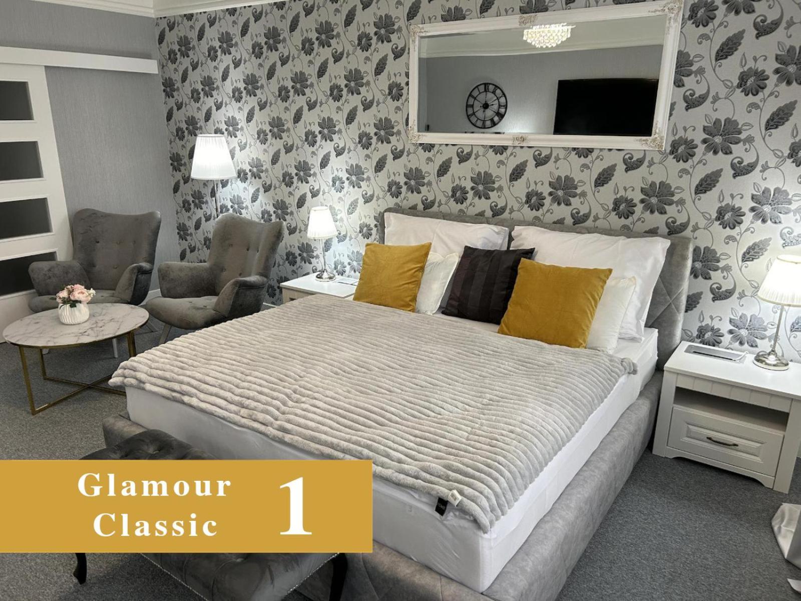 Efipa Glamour Apartments Plzeň Dış mekan fotoğraf