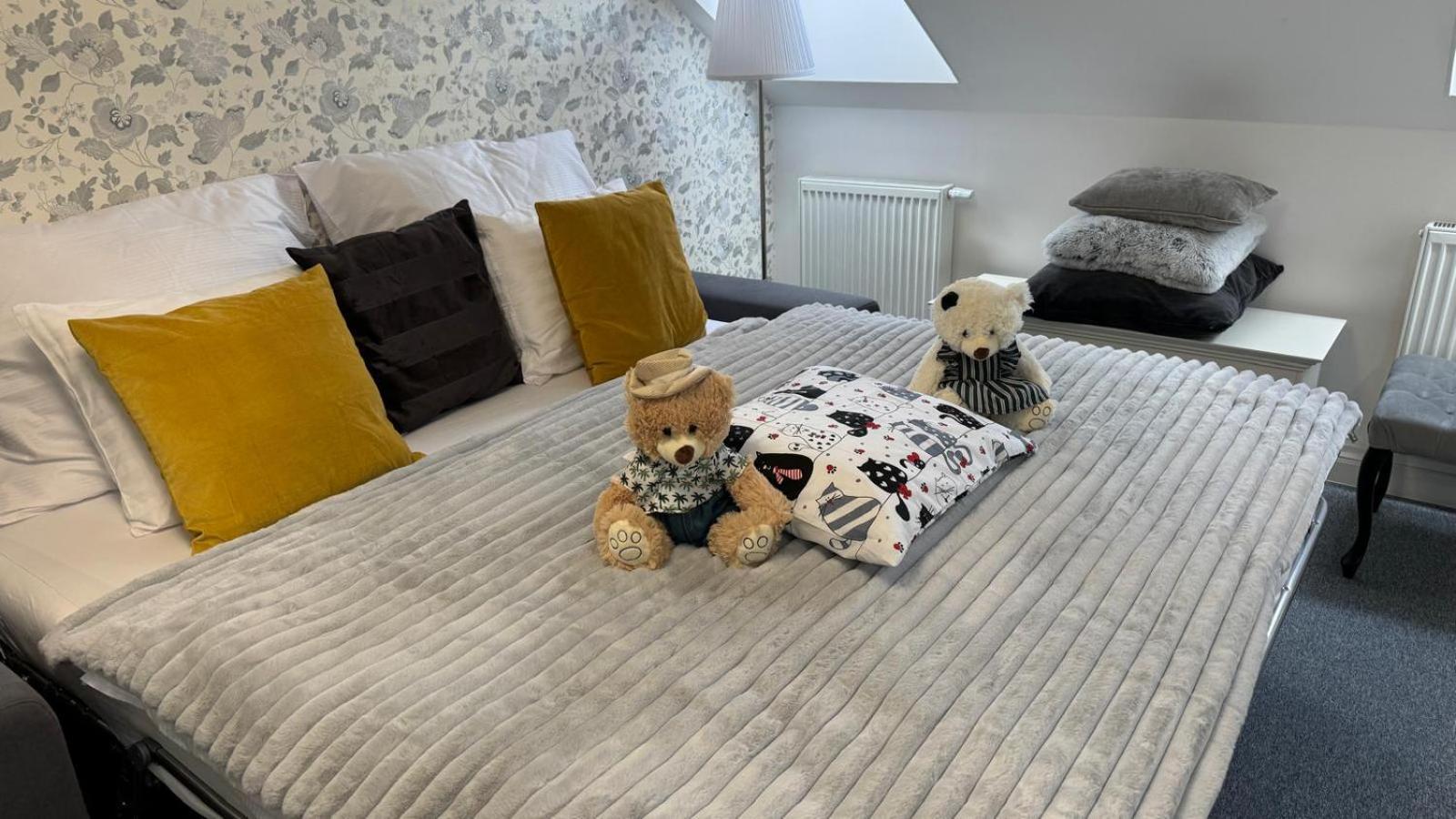 Efipa Glamour Apartments Plzeň Dış mekan fotoğraf